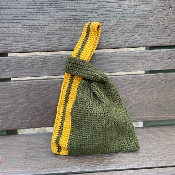 Crochet knot handbag 
Dimensions: 9L x 8H inch - Picture 2 of 4